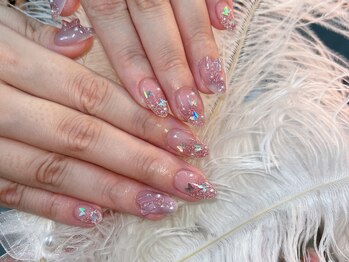 グロー ネイル(Glow Nail)/