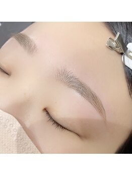 エミュー(emu)/黄金比アイブロウwax