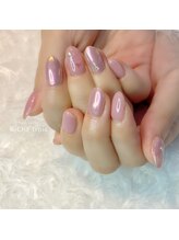 リッシュ トロワ(RICHE trois)/蝶×オーロラ春ネイル