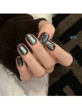 サロン ド ルネ(Salon de Lune)/