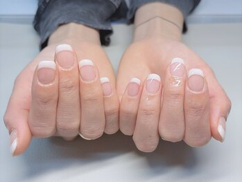 王道フレンチネイル