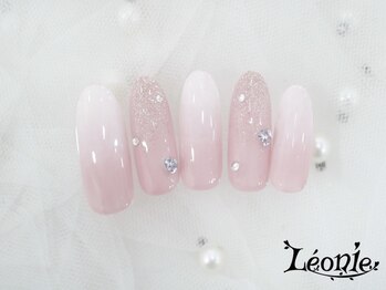 レオニー(Leonie)/ワンホンベイビーブーマーネイル