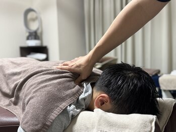 ヒカリカイロプラクティックの写真/空いた時間に一緒に受けれる癒しのひととき。辛い首や肩、腰の症状を整えて快適な毎日を★
