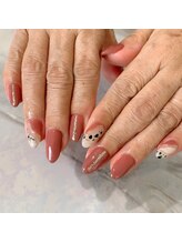 エフドット(f.)/秋ネイル