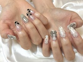 ちぐはぐワンホンネイル