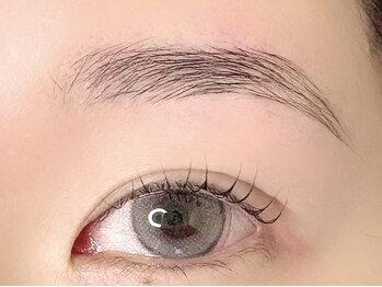 カミエユニ(Kamie-uni-)/ハリウッドブロウリフト