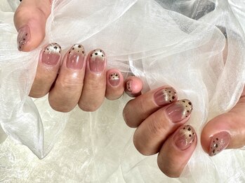 ヒラソルネイル(Girasol nail)/秋冬デザインネイル