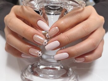 フレンチドットネイル［四日市］