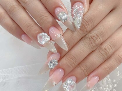 Huyn Nail Salon 新宿店【ヒュンネイルサロン】の写真