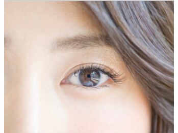 パリス アイラッシュ(PAAARIS)/”ナチュラル派”さんに60本80本