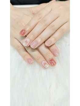 リラネイルサロン/持ち込み90分やり放題