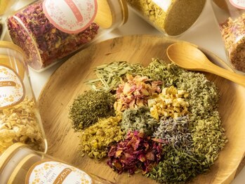 フルールドリス(FLEUR DE LIS)/1日2名様限定／よもぎ蒸し40分