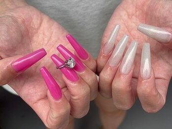 イロハネイル(IROHA NAIL)の写真/【初回オフ無料　スカルプコ-ス¥8,700～】イベント・デ-トに合わせたデザインのご提案もお任せください♪