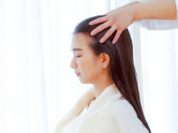 ヘッドスパ ブレインズリラクシング 下北沢(BRAINS)の写真/[Relax&美を追求する方に!]経験豊富なヘッドキュアリストによる本格マッサージで不調緩和&美肌を!60分¥7300