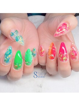 夏ドラァグアート