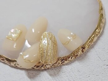 クレアラルーチェ 米子店(Crea la Luce)の写真/選べる定額ネイル【シンプル系¥5200/プチアート系¥6300/トレンドデザイン系¥6600】デザイン300種類以上