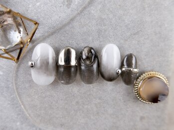 ショコ アンド ラム(Syoko&Lum)/☆シルバーモードネイル☆