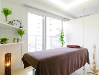 骨盤メディカル整体院 岡山駅前東口院/完全個室♪お着替え無料☆