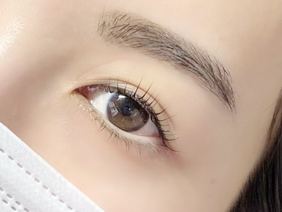 【大人気♪】眉毛アイブロウWAXスタイリング＋まつ毛パーマ上