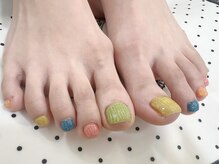 アコネイル サロンアンドスクール(aco nail)の雰囲気（フットはフラッシュジェルが大人気！年中施術可能です◎）