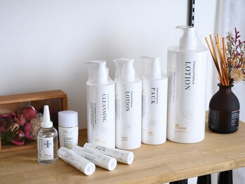 すっぴん美肌革命/全成分天然由来の美肌ケア