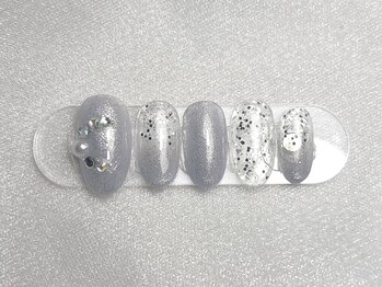 ネイルバイピヌ(nail by pinu)/定額シンプルアートコース