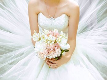 ココア(Cocoa)の写真/【ブライダルシェービングはプロにお任せ】注目を浴びる挙式!ドレスには産毛のないつるつるお肌が似合う♪