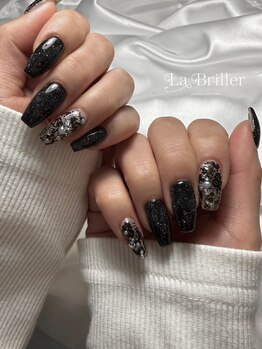 黒レースで大人デザイン♪