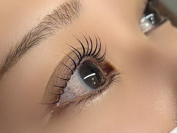 エーアール(ar)の写真/なんか素敵は目元から！韓国風マスカラパーマ まつげパーマ/パリジェンヌxティント★ぎゅっと詰まった束感