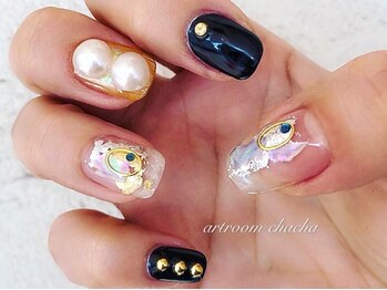 アートルーム チャチャ(artroom chacha)/☆ニュアンス個性派ネイル☆