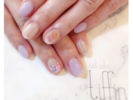 ワイヤーと天然石MIXネイル