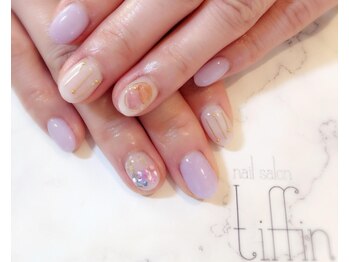 ネイルサロン ティフィン(tiffin)/ワイヤーと天然石MIXネイル