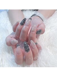 【nail】ツイード×ストーン