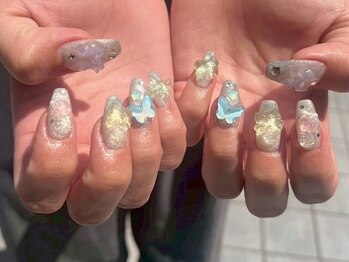 リンミウ(RiN.miu)/クリアビジューネイル　Momo