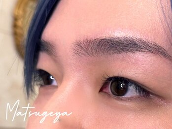 まつげ屋 イオン富士南店の写真/自分史上1番似合う眉!骨格に合わせ“自然にキマる”眉WAX¥5,800・HBL¥6,600。清潔感と好感度UPの身だしなみ