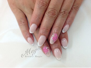 ネイルサロン ビューティーマジック 川口店/ ふわふわフレンチライン