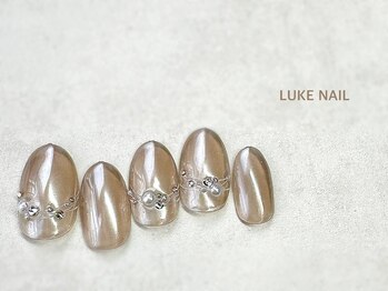 ルークネイル 恵比寿店(LUKE NAIL)/大人パールビジューネイル　夏秋