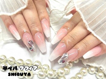 ネイルマフィア 渋谷(NAIL MAFIA)の写真/《初回オフ無料ラメグラ・ワンカラー¥5500》技術・雰囲気◎フィルイン技術でモチの良いジェルを♪
