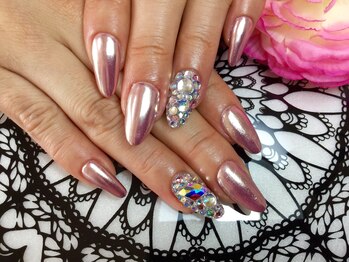 ネイルサロン ラクス(Lacus)/人気のミラーネイル!!