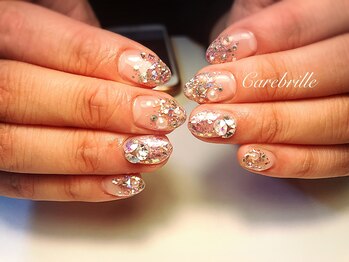 サロブリーユ(Carebrille)/キラキラネイル