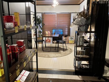 ベーシックビューティー(Basic Beauty)/施術室から見た待合スペース