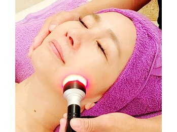 カリタス(CARITAS Total Beauty Esthetic Salon)/むくみ解消&美肌★RF小顔リフト