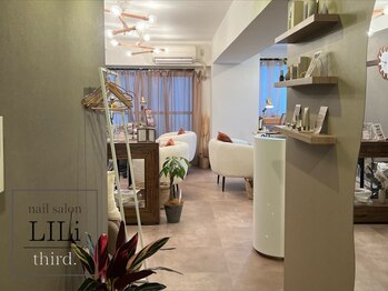 リリサード(LILi third.)/nail salon LILi 吉祥寺の3号店