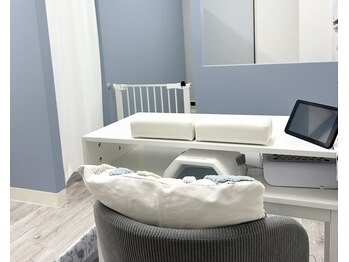 アトリエクラシック JR茨木駅前店(atelier classic)/お子さんを見守りながら施術可能