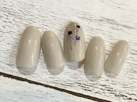 カラフル糸ネイル