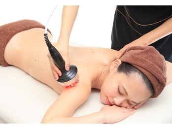 プラスファイン(+fine)/フォースカッター◆背中に！