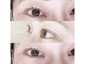 アムロード アイラッシュ(Amouroad eyelash)/ラッシュリフト
