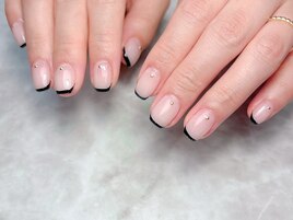 シンプルフレンチデザイン