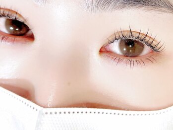 クリムアイラッシュ(crim eyelash)の写真/【LED導入！最新技術LEDマツエク×まつ毛パーマ】長さを最大限活かし、貴女本来の魅力を引き出します♪