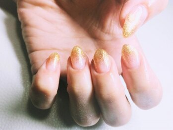 ギャリーネイル(galy Nail)の写真/【ハンド・フットの同日施術OK】オフ無料/ワンカラー★ニュアンスカラーやマグネット/ラメグラ◎
